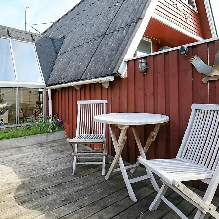 Modern Holiday In With Terrace *
